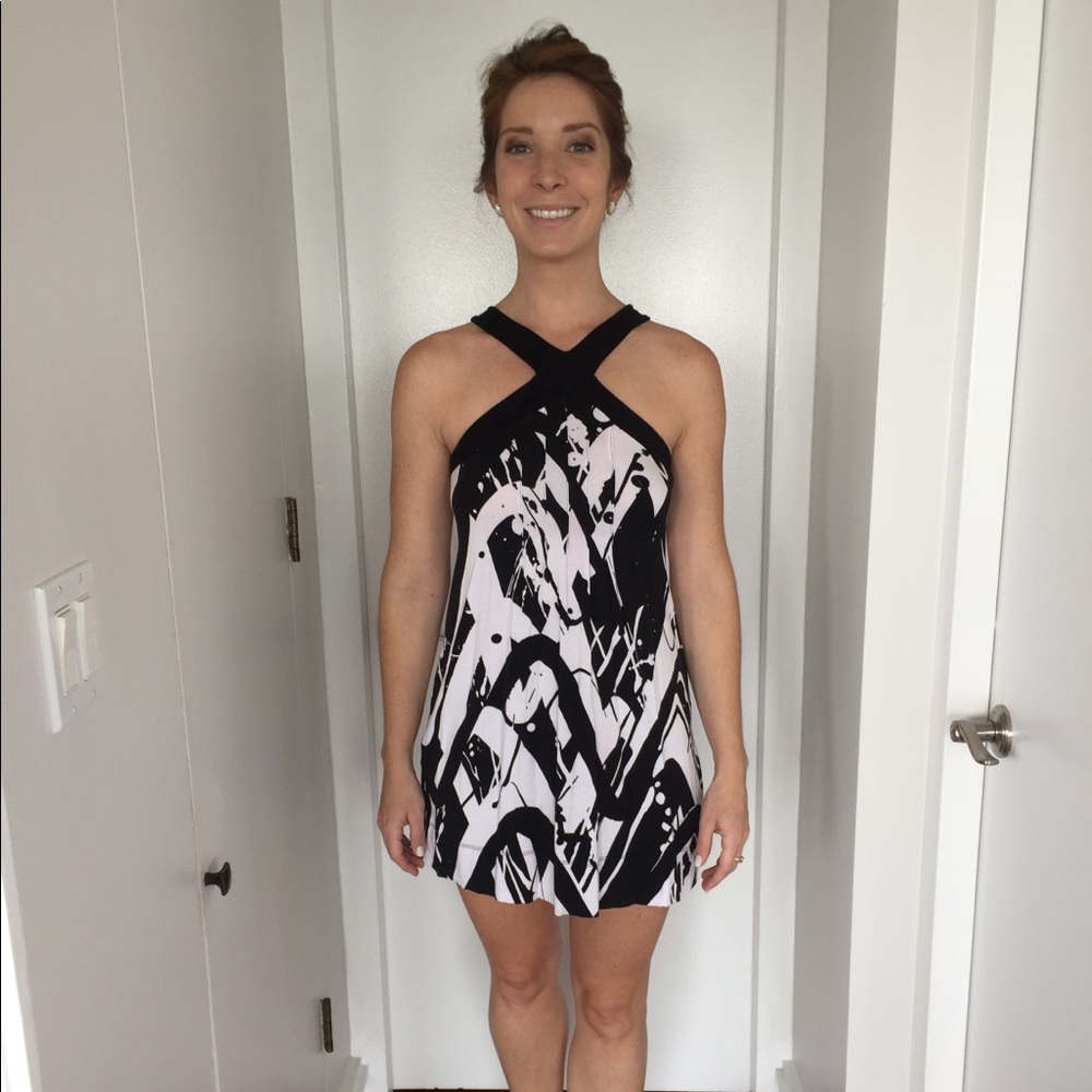 Express Dress, Black and white, XS - Picture 1 of 3